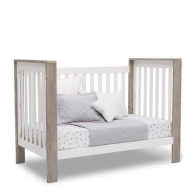 Delta Children - Chandler 4-in-1 Convertible Crib