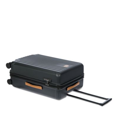 Capri 2.0 27" Expandable Spinner Suitcase