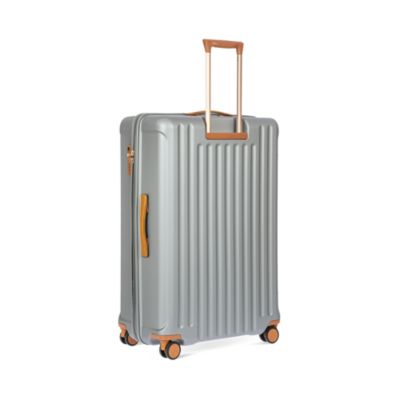 Capri 2.0 32" Expandable Spinner Suitcase