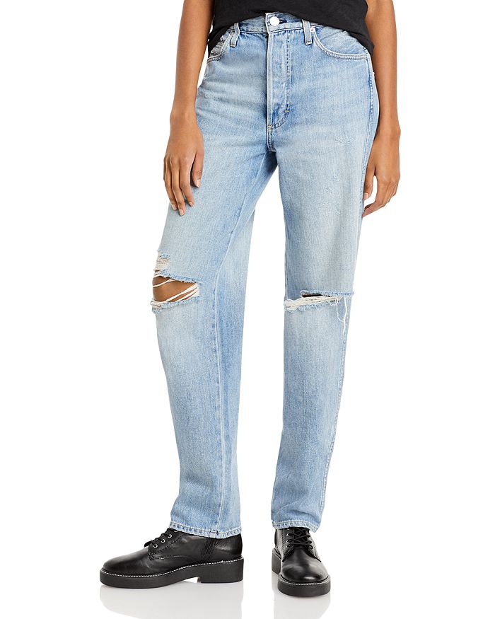 Amo Harlow Distressed Jeans In 230