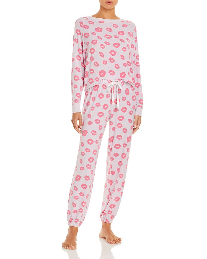 Honeydew Star Seeker Printed Pajama Set In Star Dust Lips