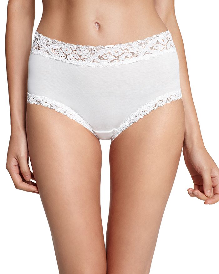 Hanro Cotton Lace Hipster & Reviews