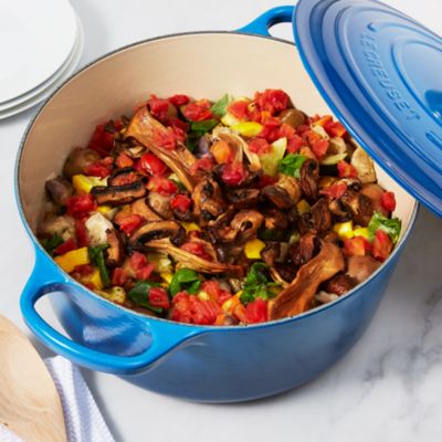 5.5-Quart Signature Round Dutch Oven