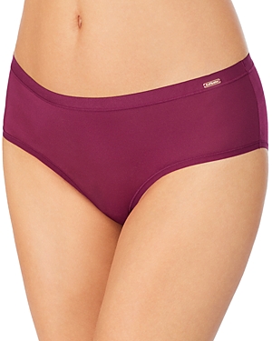 Le Mystere Infinite Comfort Hipster In Rouge