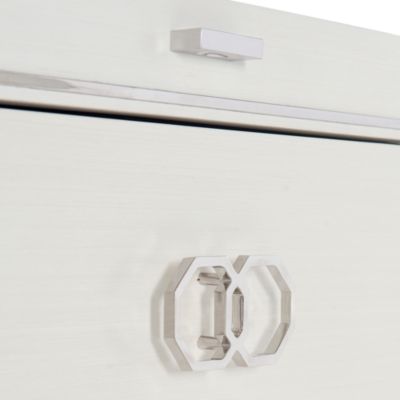 Silhouette Tall Chest