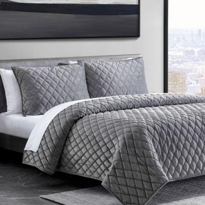 Vera Wang - Diamond Velvet Charcoal King Quilt Set