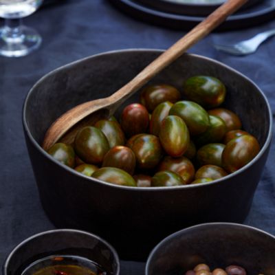 Lagoa 9.5" Serving Bowl