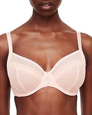 Chantelle Parisian Allure Unlined Convertible Plunge Underwire Bra In Opale