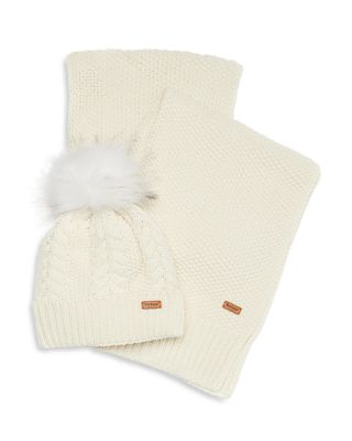 Hartley Beanie And Scarf Set In White 