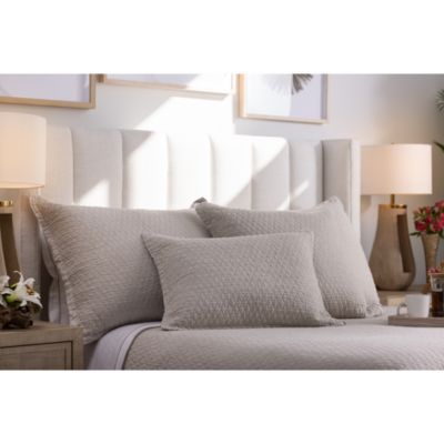 Dawn Diamond Quilted Coverlet, Queen