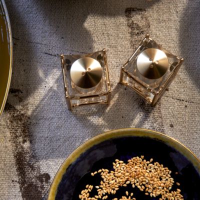 Han Salt & Pepper Shakers