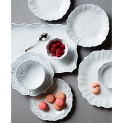 Incanto Ruffle Stoneware Dinnerware