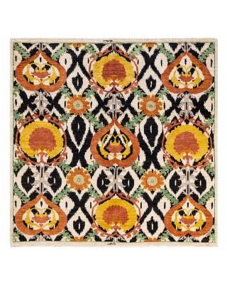 Bloomingdale's Suzani M1705 Square Area Rug, 6' x 6'1