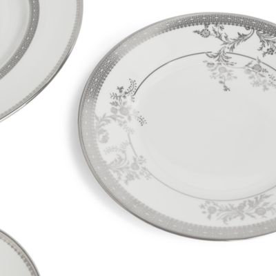 Vera Lace 5-Piece Place Setting