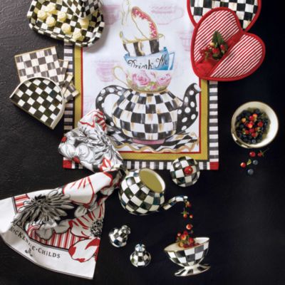 Courtly Check&reg; Dinner Paper Napkins, Pack of 20