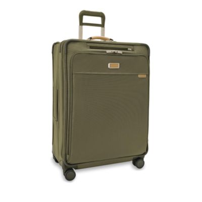 Baseline Large Expandable Spinner Suitcase
