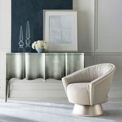 A Com-Pleat Turn Around Accent Chair