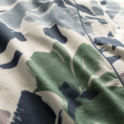 Face a Face Bedding Collection