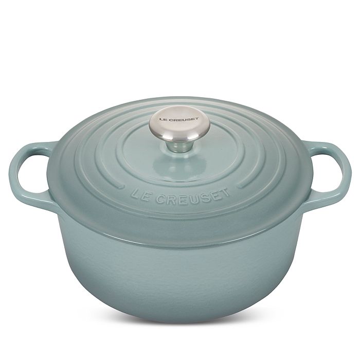 Le Creuset Signature 4.5-Quart Round French Oven