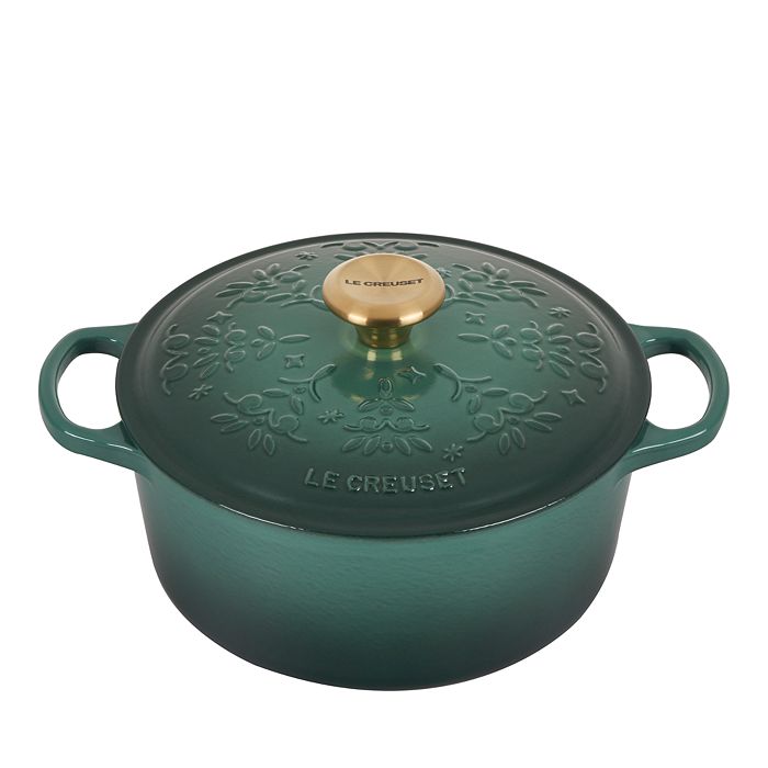 Le Creuset Noel Collection Round Cast Iron Dutch Oven Bloomingdale's