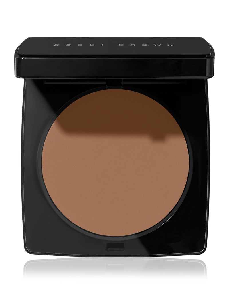 Bobbi Brown Sheer Finish Pressed Powder in Warm Chestnut