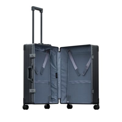 Traveler 26&amp;quot; Aluminum Spinner Suitcase