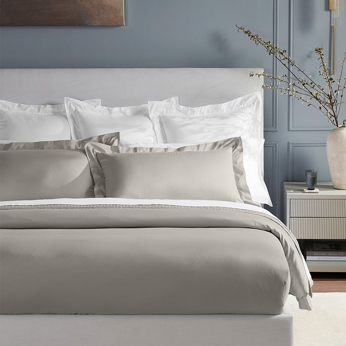 Flat vs Fitted Bed Sheets: Why You Need Both - Boll & Branch