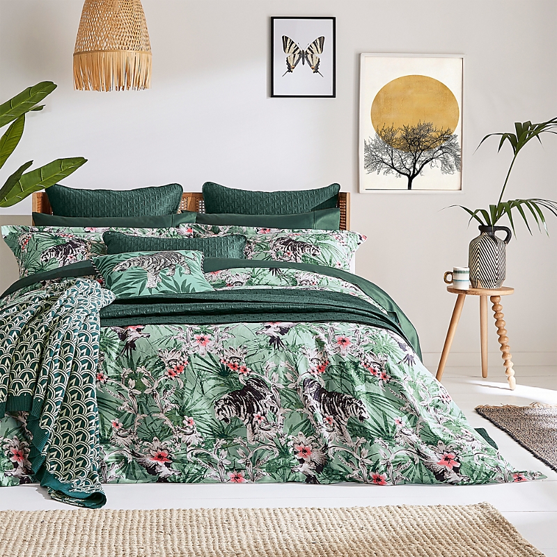 Ted Baker Kingdom Comforter Set, Twin In Sage