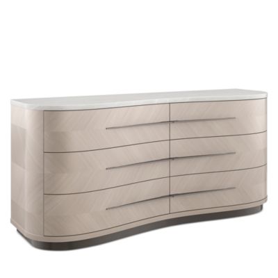 Roam Dresser