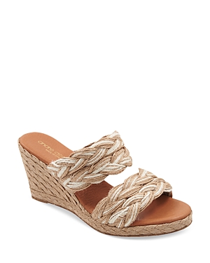 Andre Assous Nolita Wedge Sandal In White/natural