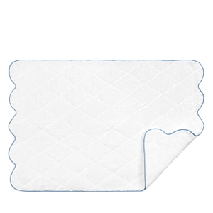 Matouk Cairo Scallop Quilted Mat In Light Blue