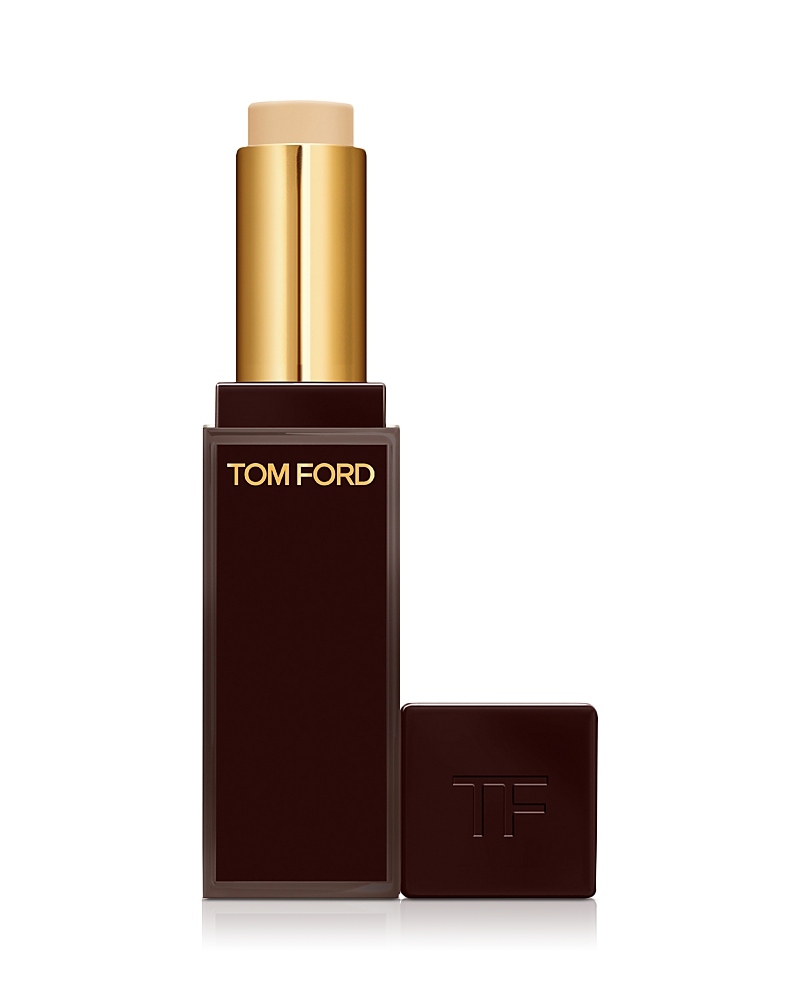 Tom Ford Traceless Soft Matte Concealer In W Ecru (light Skin With Peach Undertones