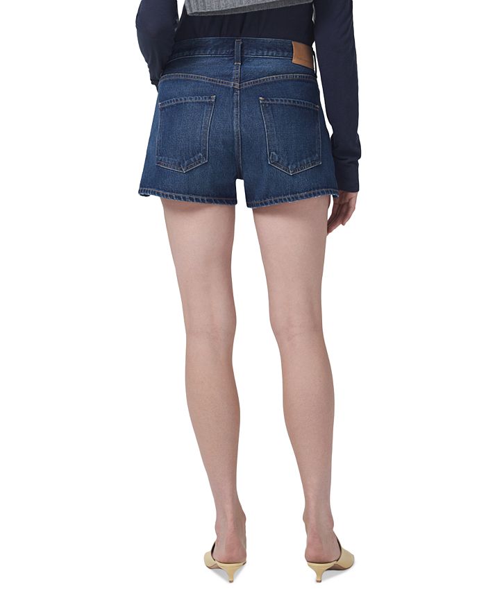 Shop Citizens Of Humanity Marlow Vintage Shorts In Schnapps