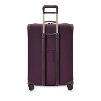 Baseline Large Expandable Spinner Suitcase