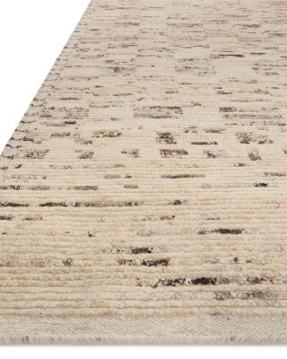 Briyana BRI-01 Area Rug, 2' x 3'