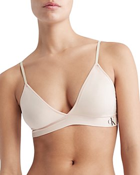 Calvin Klein Women's Embossed Icon Lightly Lined Triangle Wireless Bralette,  Md 