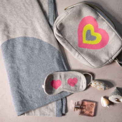 Crazy Hearts Travel Set