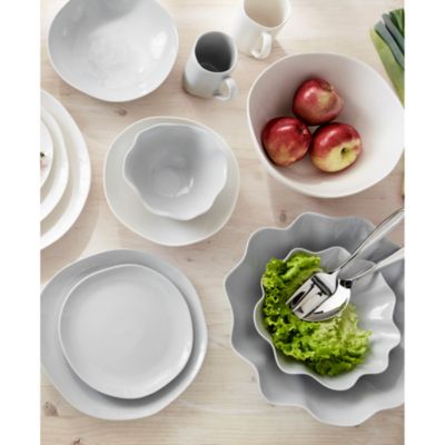 Portmeirion Sophie Conran Floret ストーンウェア 多目的ボウル 7インチ 4個セット 食洗機＆電子レンジ対応 キッチンホームに最適 シリアルスープサラ並行輸入 | Portmeirion Sophie Conran Floret 4 Piece Place