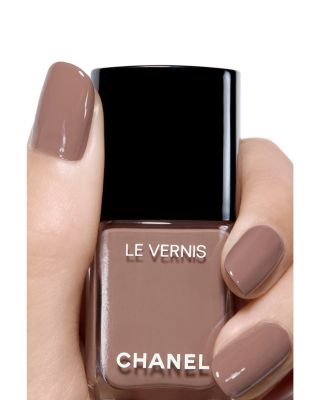 CHANEL LE VERNIS
シャネル　ヴェルニ　ネイルカラー 189 Chanel Le Vernis Long Wear Nail Colour Reds, Review, Swatch
