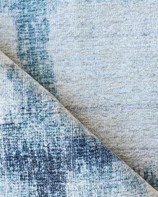 Chroma ER4717 Area Rug Collection