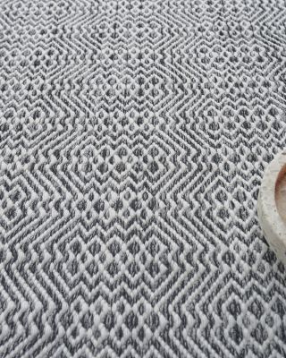 Echo ER4891 Area Rug, 4&#39; x 6&#39;