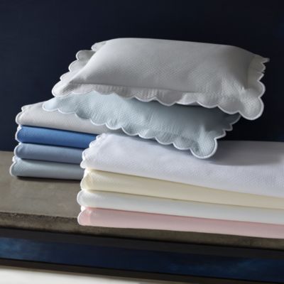 Diamond Piqu&eacute; Coverlet, King