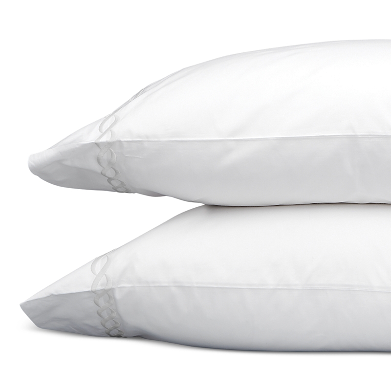Matouk Classic Chain King Pillowcase, Pair In White