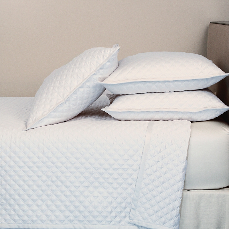 Ann Gish Double Diamond Coverlet Set, King In White