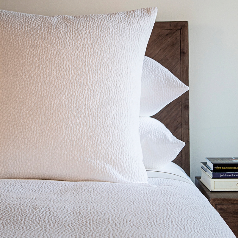 Ann Gish Bubble Matelasse Coverlet Set, King In White