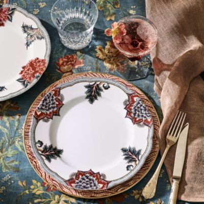 Braqueni&eacute; Assorted Dinner Plates, Set of 4