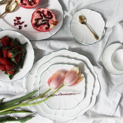 Amelie 7" Bread Canape Plate