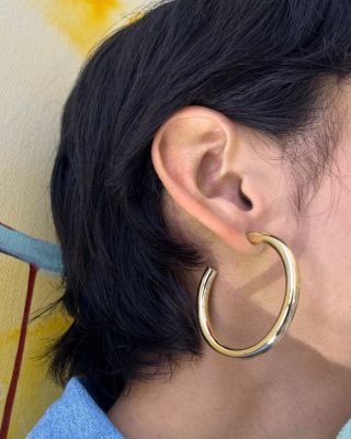 Lou Medium Hoop Earrings in 18K Gold Plated Sterling Silver