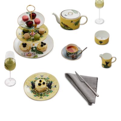 Wonderlust Waterlily Teapot