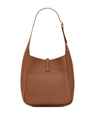 Le 5 À 7 Supple Small Shoulder Hobo Bag